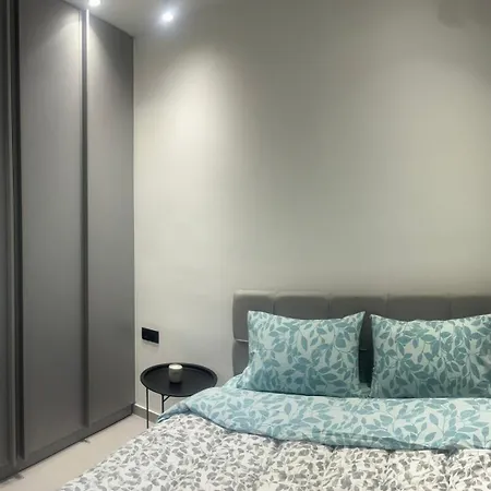 Luna-your Urban Apartment Thessaloniki